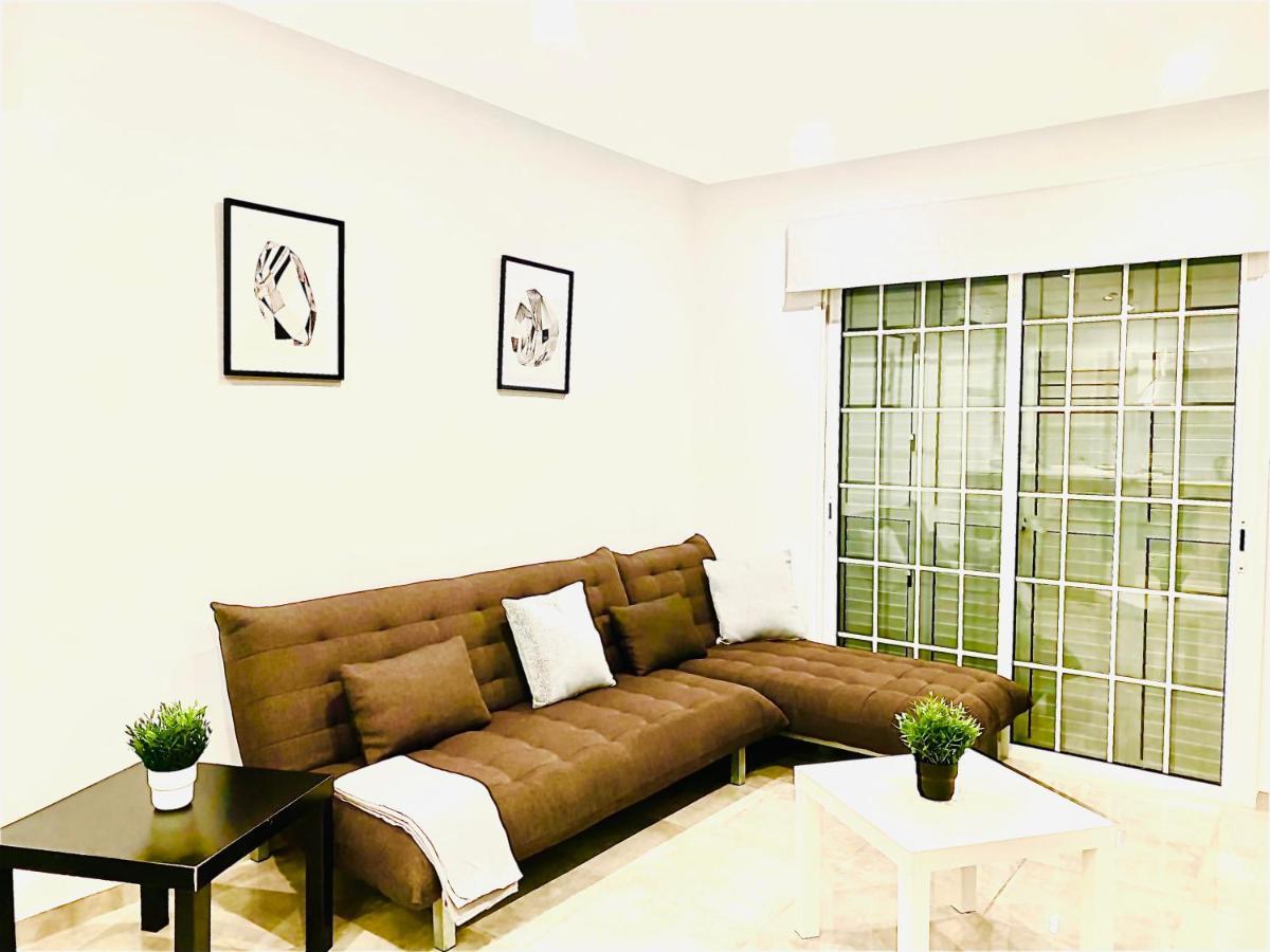 Grace House Villa Пила Екстериор снимка